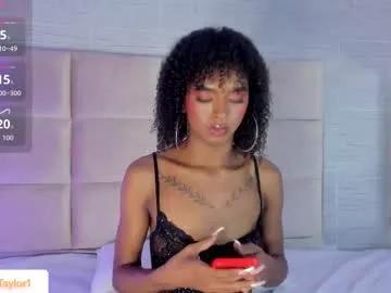 Freechat daisytaylor_ on Chaturbate