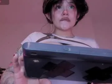 darknes_lilith18 on Chaturbate