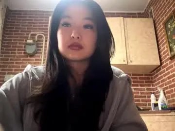 denysebernacchi on Chaturbate