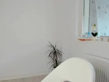 diamondkay_ on Chaturbate