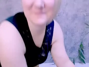 djullia on Chaturbate