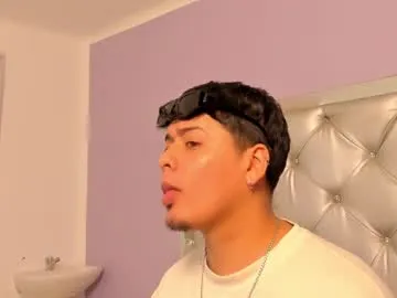 drakenn_ on Chaturbate