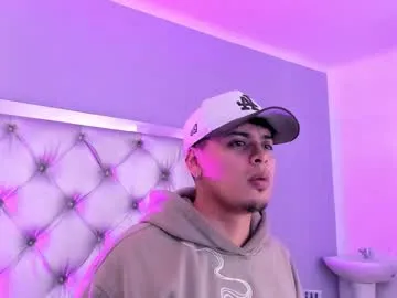 drakenn_ on Chaturbate