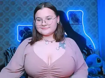 Freechat dreamforyoue2 on Chaturbate