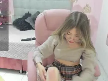 dulce_powl on Chaturbate