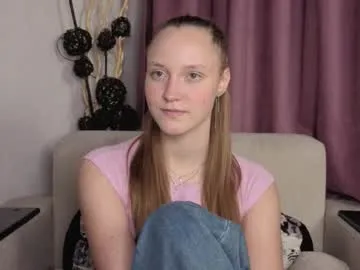 Freechat dustydeida on Chaturbate