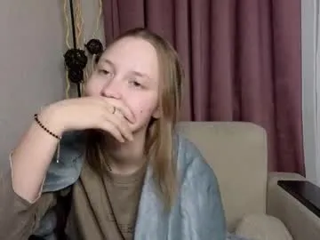 Freechat dustydeida on Chaturbate