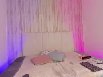 ednajara model from cb