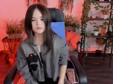 Freechat elainebeness on Chaturbate