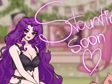 elisathebat on Chaturbate