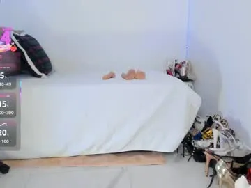 Freechat emawright on Chaturbate