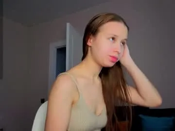 emma_clon on Chaturbate