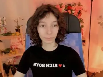 emmanuellbrown on Chaturbate