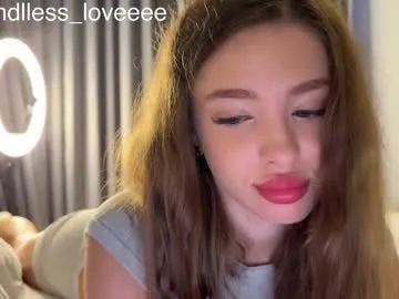 endlessmia on Chaturbate