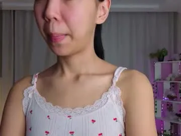 ericajackosn on Chaturbate