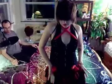 Freechat faewildflower on Chaturbate