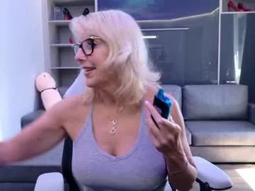 Freechat fitcougarcb on Chaturbate