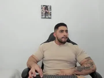 frank_foxx1 on Chaturbate