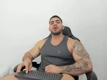 frank_foxx1 — #flex #muscles #cock #ass #latino