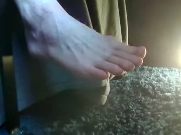 fredthetom12 on Chaturbate