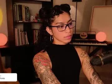 Freechat fresatanica on Chaturbate