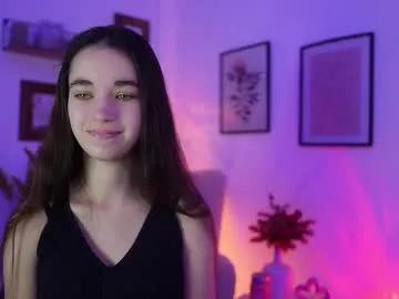 Freechat gia_paige18 on Chaturbate
