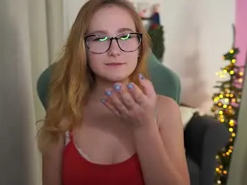 Freechat glossy_babe_ on Chaturbate