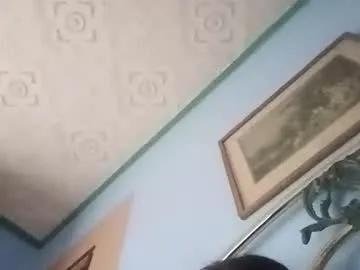 Freechat hairypussyxl on Chaturbate