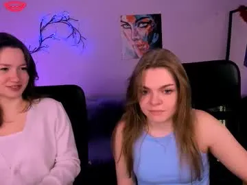 helli_belli on Chaturbate