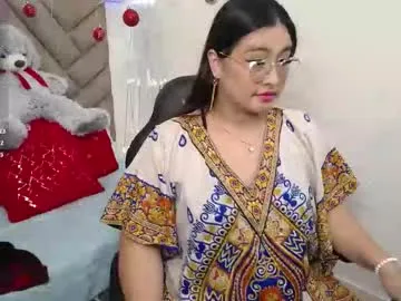 heluejamil on Chaturbate
