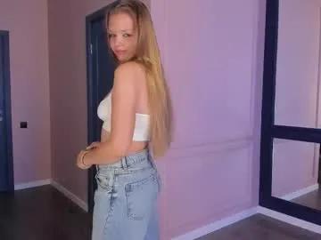 hidden_charm_ on Chaturbate 