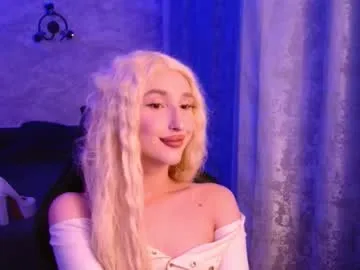 Freechat honey_sunset on Chaturbate