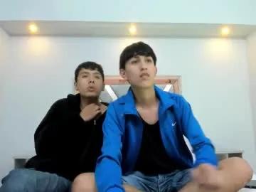 Freechat hoot_booys_ on Chaturbate