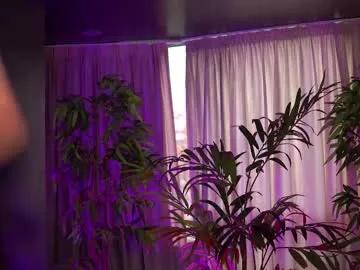 Freechat hotbustybabex on Chaturbate