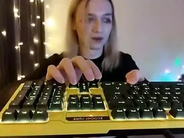 Freechat icebenz on Chaturbate