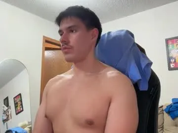 infamouslucas on Chaturbate