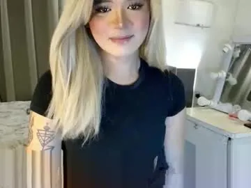 katykiat on Chaturbate