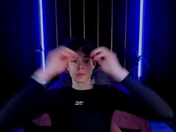 keith_erickson — look at my big cock to make me cum #new #feet #young #cum #bigcock [411 tokens remaining]