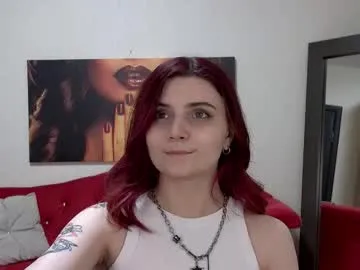 kellystoneys on Chaturbate