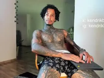 Freechat kendrik_brown on Chaturbate