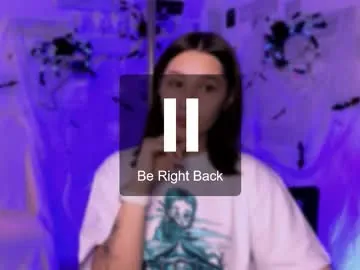 kimclarks on Chaturbate