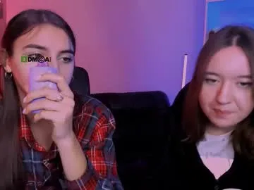 Freechat kimiko_shine_ on Chaturbate