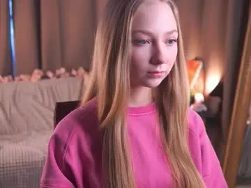 kyleepassley — goal:  Wet my top with ice <3  hello guys im Lei and im #new #shy model on CB #skinny #blonde #18 [225 tokens remaining]