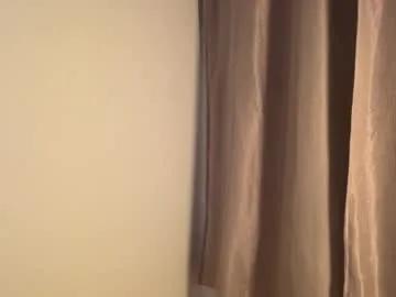 Freechat latinella on Chaturbate