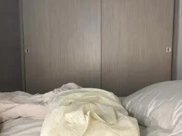 Freechat latinella on Chaturbate