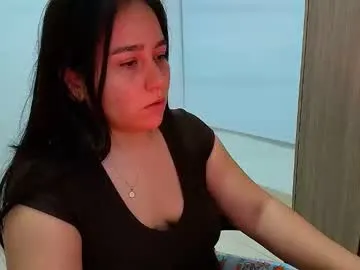 laura_d23 on Chaturbate