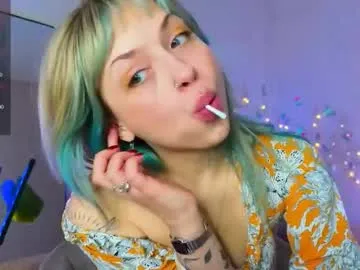 Freechat lavenderlav on Chaturbate