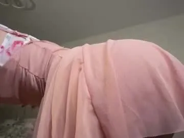 lemonandpeach on Chaturbate