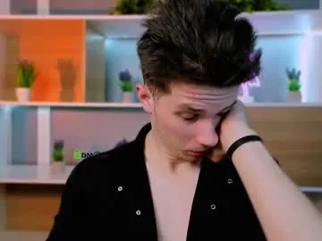 leo_valor on Chaturbate