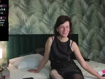 lia_reyn on Chaturbate